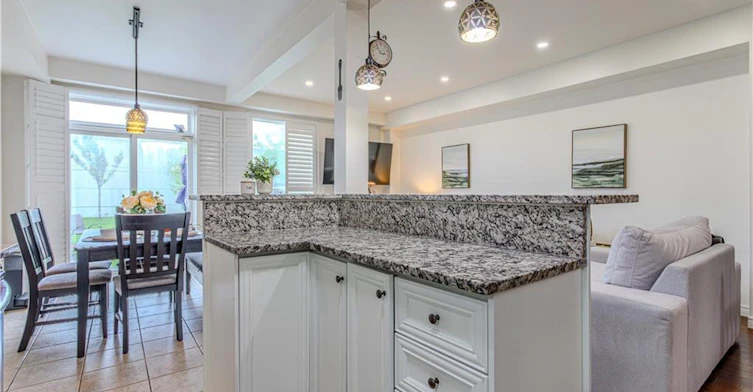 49 Marina Point Crescent N, Hamilton, ON, L8E 0E4 - 16