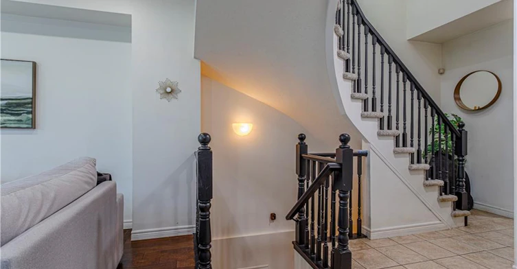 49 Marina Point Crescent N, Hamilton, ON, L8E 0E4 - 20
