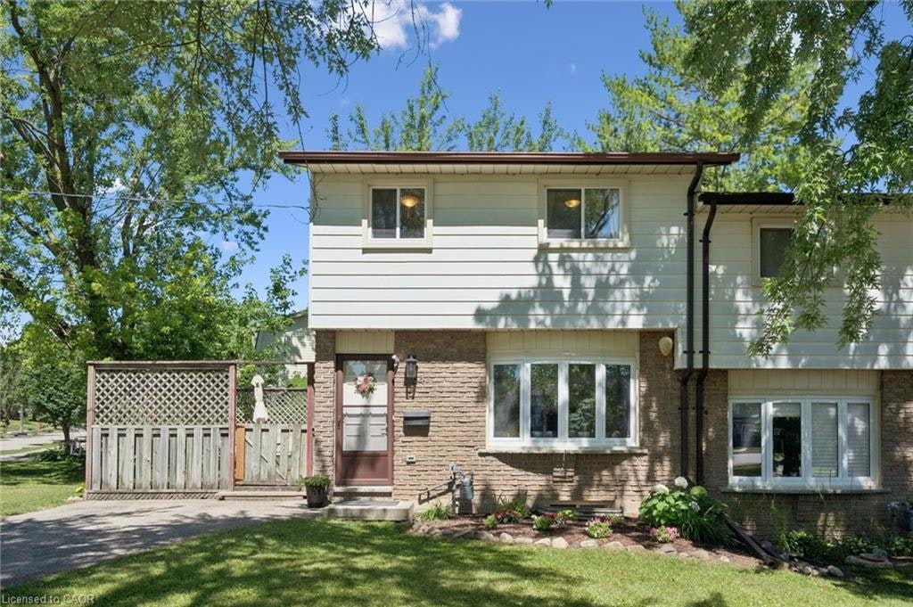 A-54 Ellis Crescent, Waterloo, ON, N2J 4L2