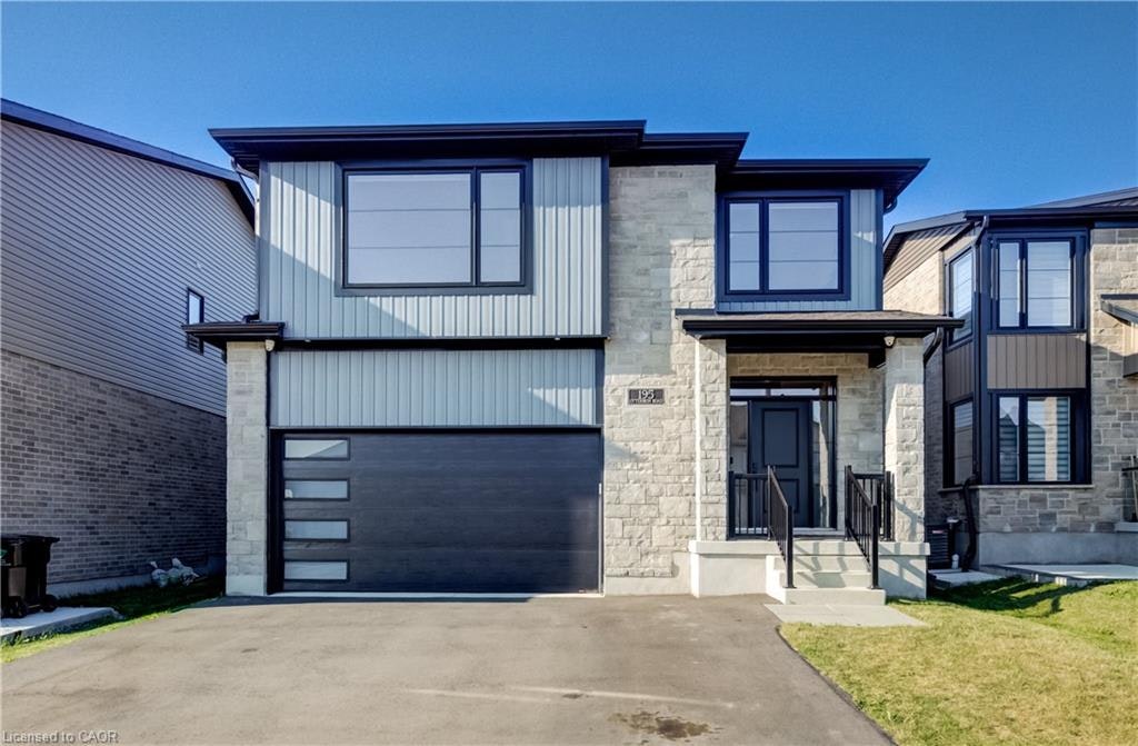 195 Otterbein Road, Kitchener, ON, N2B 0A8