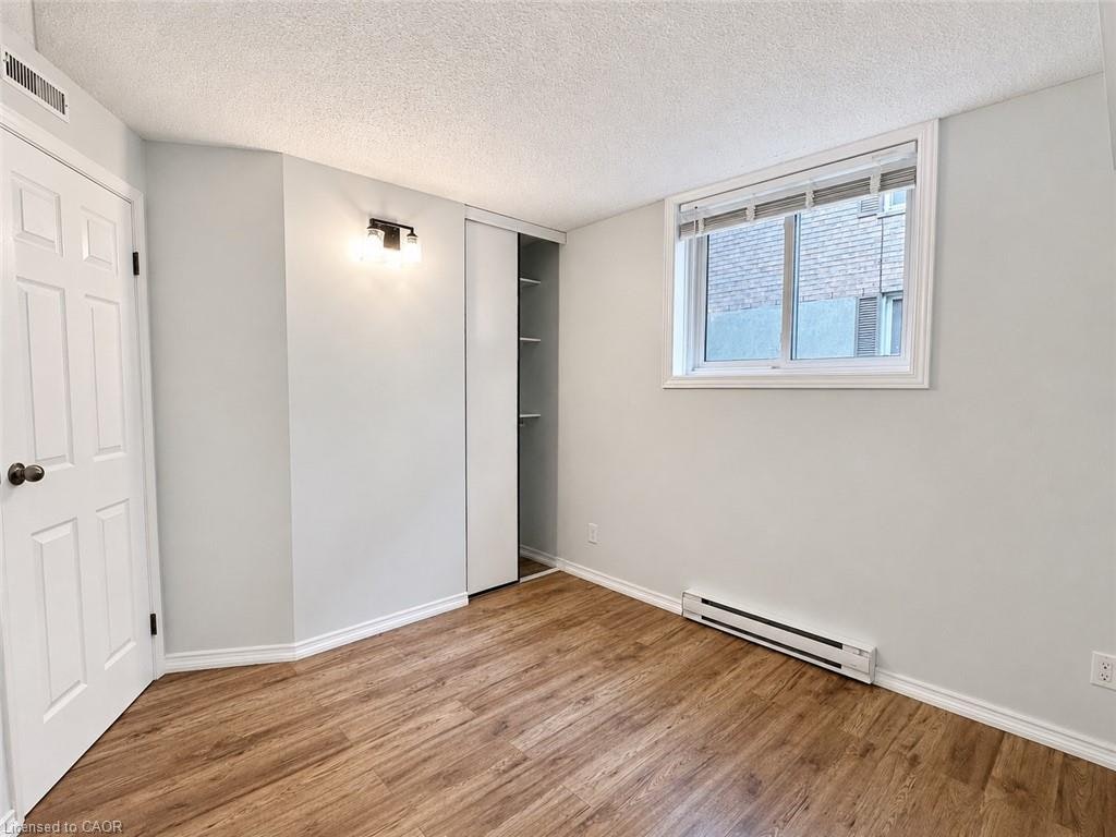 402-266 Overlea Drive, Kitchener, ON, N2M 5N2 - 11