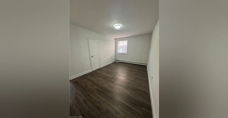 3-2 Grant Boulevard, Hamilton, ON, L9H 4N9 - 9