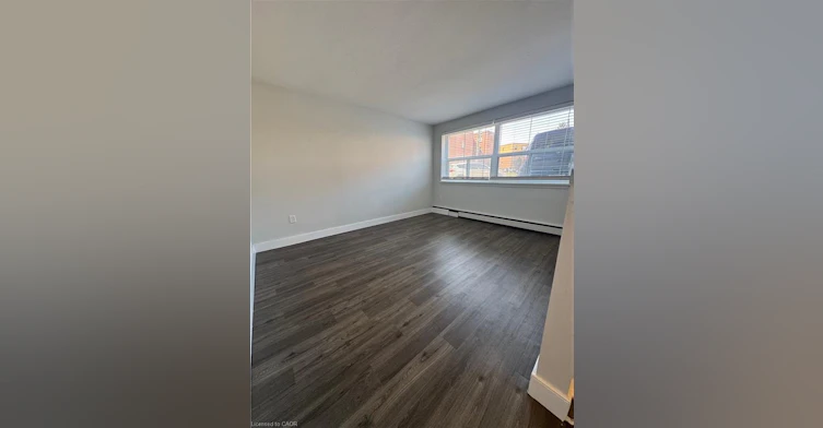 3-2 Grant Boulevard, Hamilton, ON, L9H 4N9 - 4