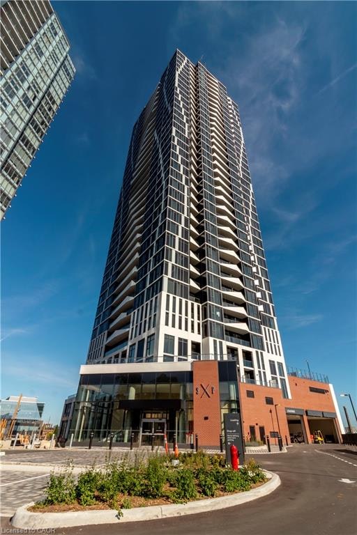 2114-25 Wellington Street S, Kitchener, ON, N2G 0G5 - 32