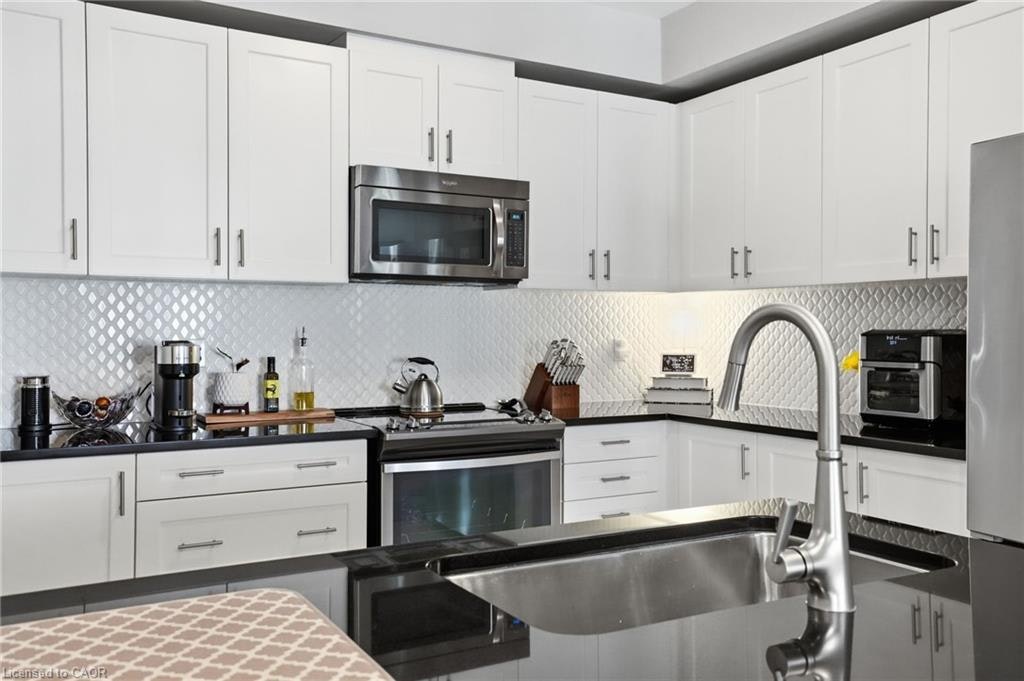 87 Hugill Way, Hamilton, ON, L8B 0A3 - 7