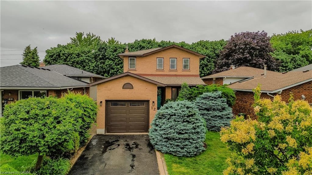 12 Branthaven Drive, Hamilton, ON, L8J 2L9