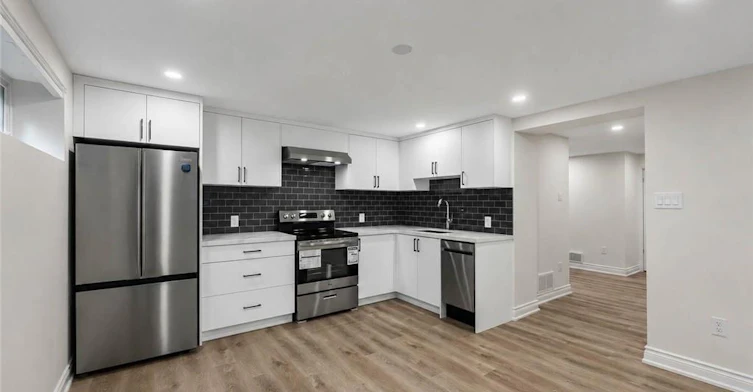 LOWER-2130 Greenhurst Avenue, Mississauga, ON, L4X 1J6 - 6