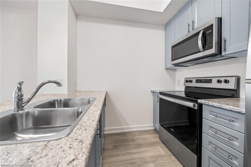 230-460 Dundas Street E, Hamilton, ON, L8B 2A5 - 13