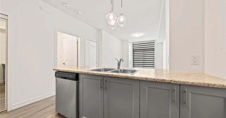 230-460 Dundas Street E, Hamilton, ON, L8B 2A5 - 14