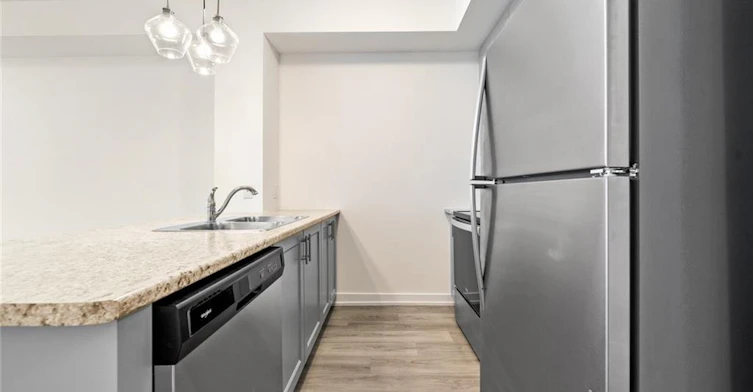 230-460 Dundas Street E, Hamilton, ON, L8B 2A5 - 9