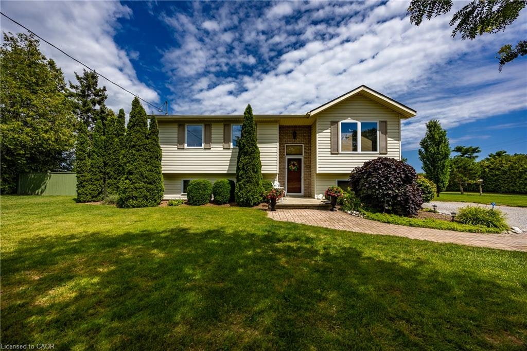 20 Port Ryerse Road, Norfolk County, ON, N3Y 4K2