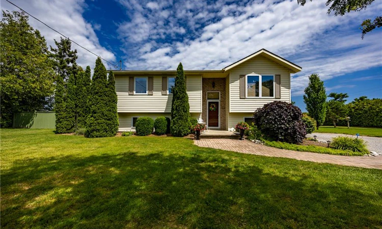 20 Port Ryerse Road