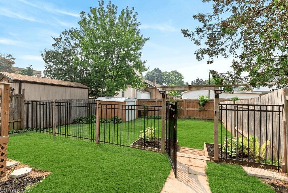 253 Marlborough Street, Brantford, ON, N3S 4T4 - 19