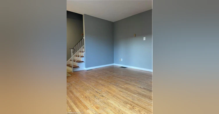 2-683 Coronation Boulevard, Cambridge, ON, N1R 3G5 - 2