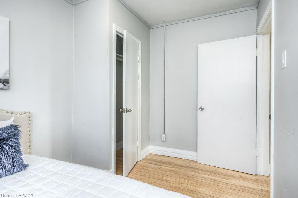 10-141 Chapel Street, Kitchener, ON, N2H 2T6 - 8