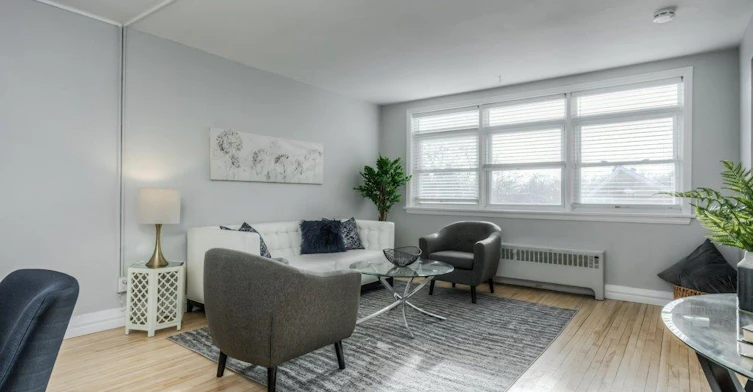 10-141 Chapel Street, Kitchener, ON, N2H 2T6 - 3