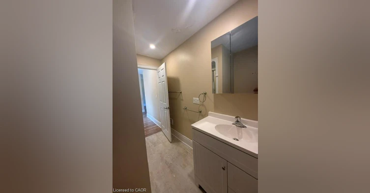 2-302 Jackson Street W, Hamilton, ON, L8P 1M7 - 13