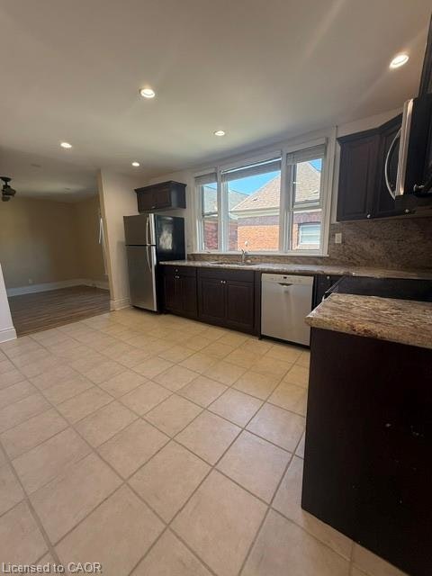 2-302 Jackson Street W, Hamilton, ON, L8P 1M7 - 4