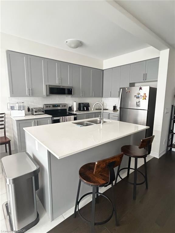 123 Broadacre Drive, Kitchener, ON, N2R 0S5 - 3