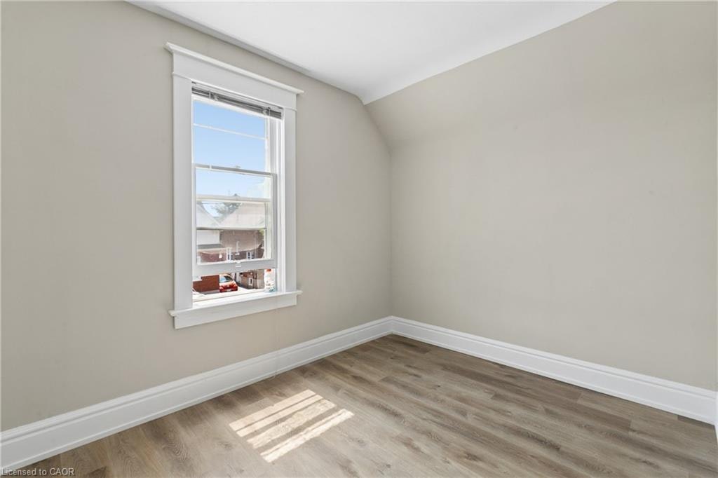 A-36 Princess Street E, Waterloo, ON, N2J 2H7 - 12