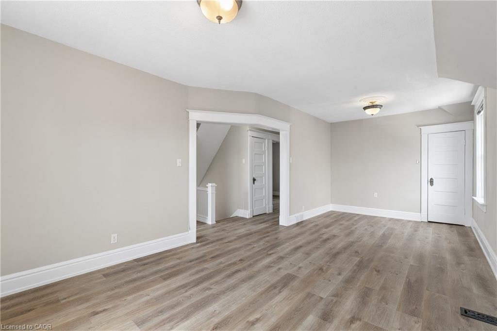 A-36 Princess Street E, Waterloo, ON, N2J 2H7 - 8