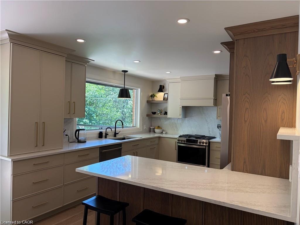 131 Renaud Drive, Waterloo, ON, N2J 3T2 - 7