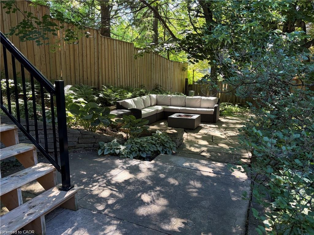 131 Renaud Drive, Waterloo, ON, N2J 3T2 - 23