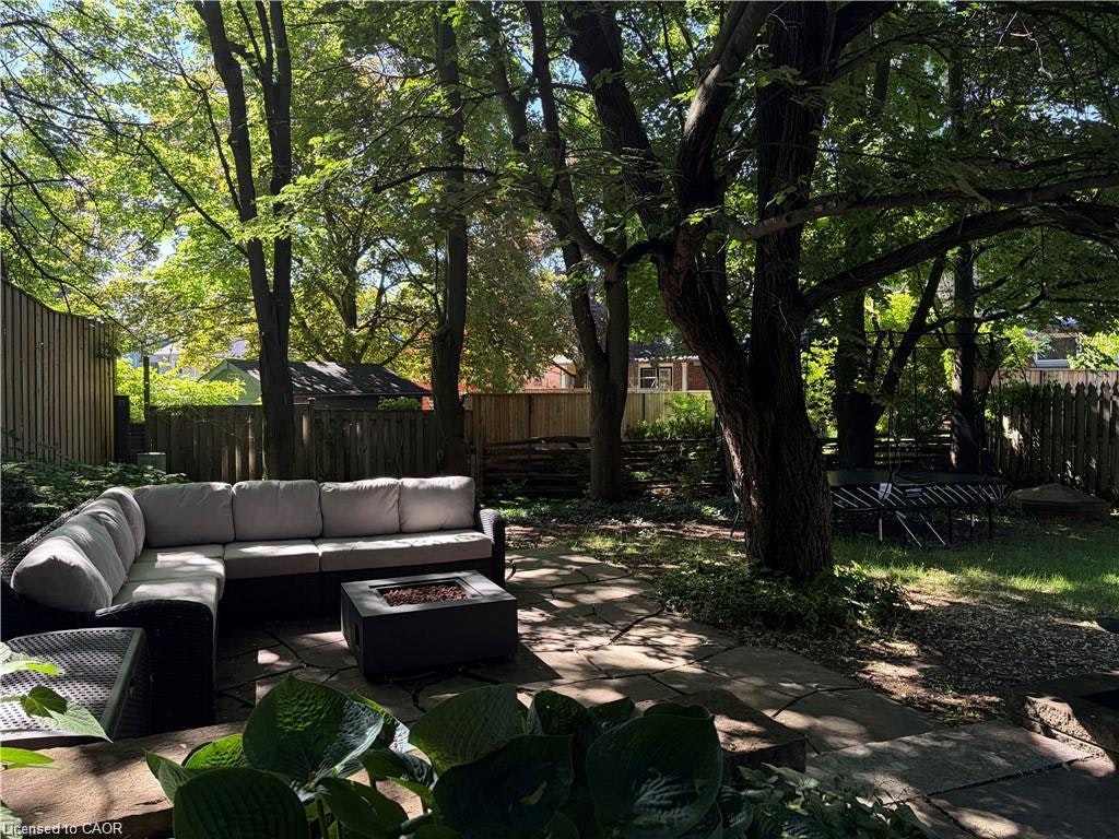 131 Renaud Drive, Waterloo, ON, N2J 3T2 - 24