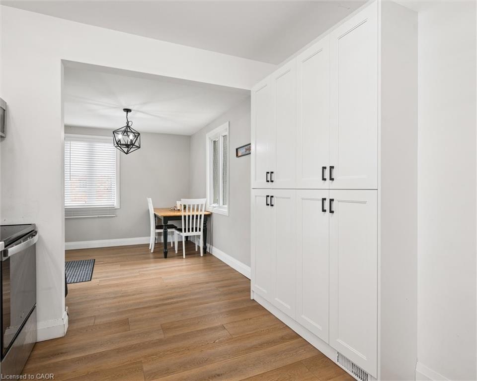 Upper-1030 Queens Boulevard, Kitchener, ON, N2M 1B7 - 13