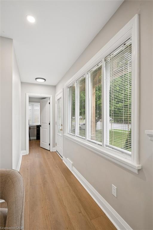 Upper-1030 Queens Boulevard, Kitchener, ON, N2M 1B7 - 6