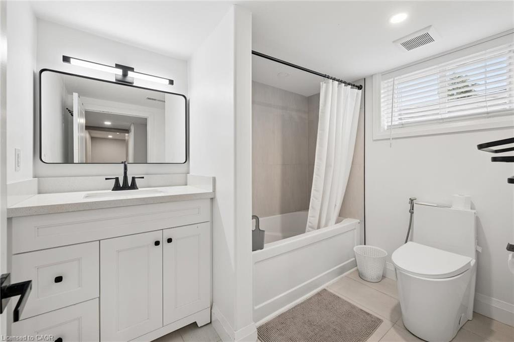 Lower-1030 Queens Boulevard, Kitchener, ON, N2M 1B7 - 7