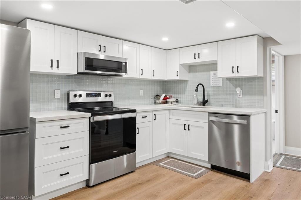 Lower-1030 Queens Boulevard, Kitchener, ON, N2M 1B7 - 5