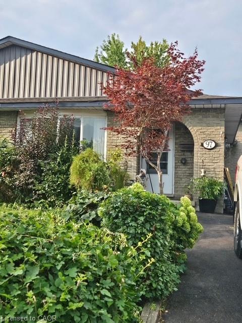 97 Guildwood Drive, Hamilton, ON, L9C 6S3