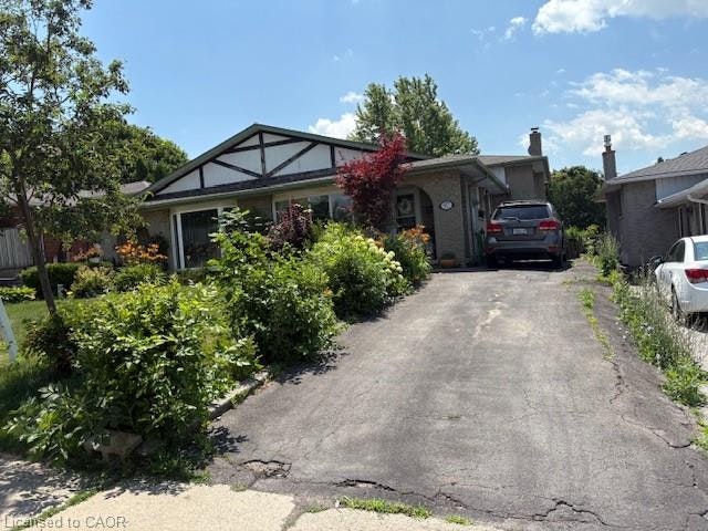 97 Guildwood Drive, Hamilton, ON, L9C 6S3