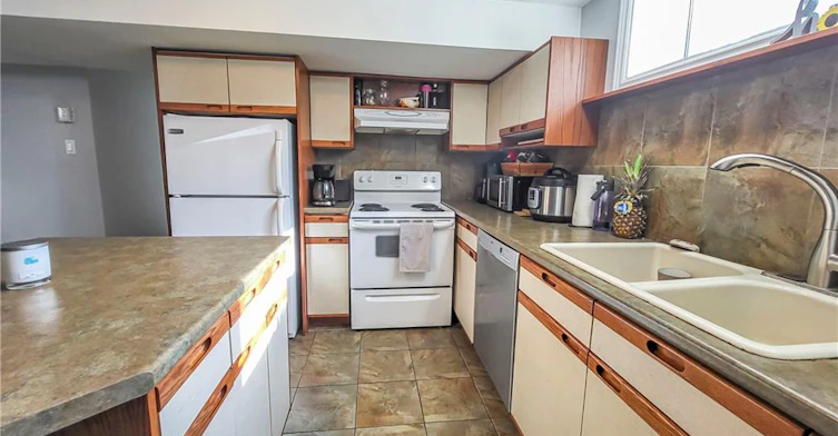 B-326 Victoria Street S, Kitchener, ON, N2M 3A3 - 2