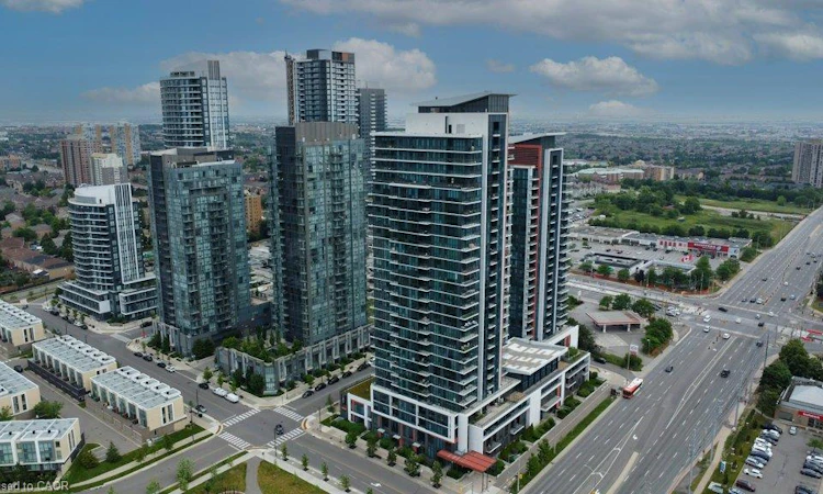 1601-75 Eglinton Avenue W