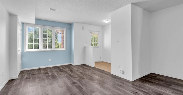 19B-50 Howe Drive, Kitchener, ON, N2E 0A2 - 12