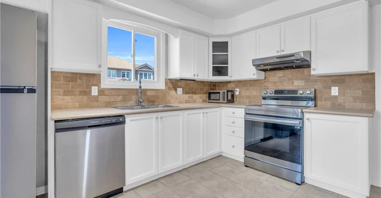19B-50 Howe Drive, Kitchener, ON, N2E 0A2 - 11