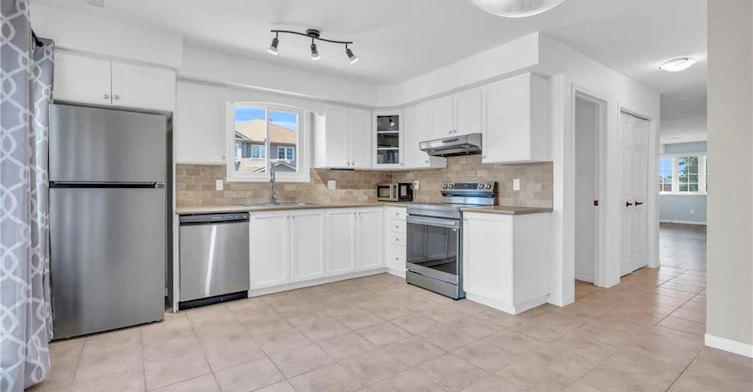 19B-50 Howe Drive, Kitchener, ON, N2E 0A2 - 10