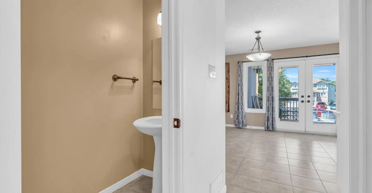 19B-50 Howe Drive, Kitchener, ON, N2E 0A2 - 7