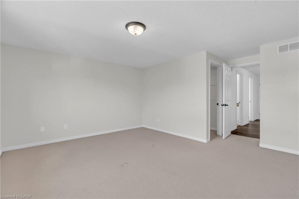 19B-50 Howe Drive, Kitchener, ON, N2E 0A2 - 17