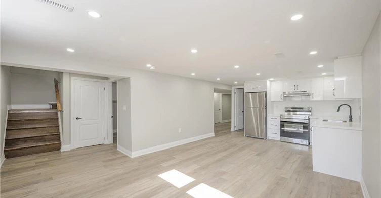 LOWER UNIT-144 East 44th Street, Hamilton, ON, L8T 3H2 - 7