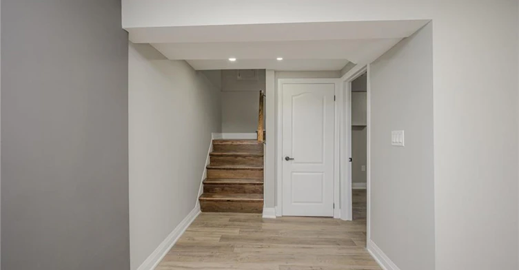 LOWER UNIT-144 East 44th Street, Hamilton, ON, L8T 3H2 - 5