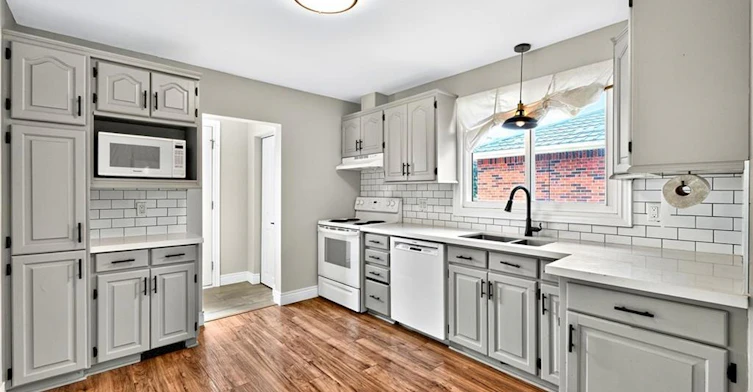 Upper-312 East 45th Street, Hamilton, ON, L8T 3K8 - 9