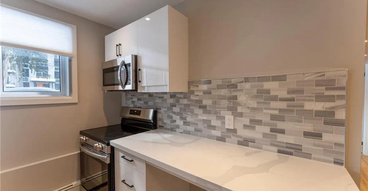 101-410 Hazel Street, Waterloo, ON, N2L 3P8 - 3