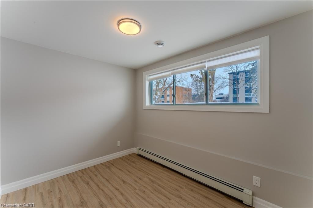 101-410 Hazel Street, Waterloo, ON, N2L 3P8 - 12