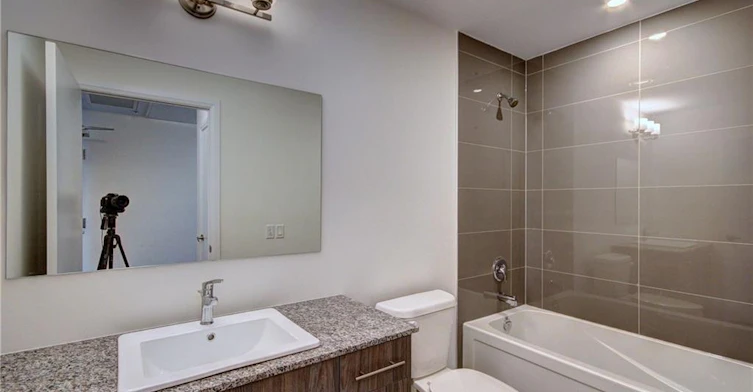 304-60 Charles Street W, Kitchener, ON, N2G 0C9 - 12