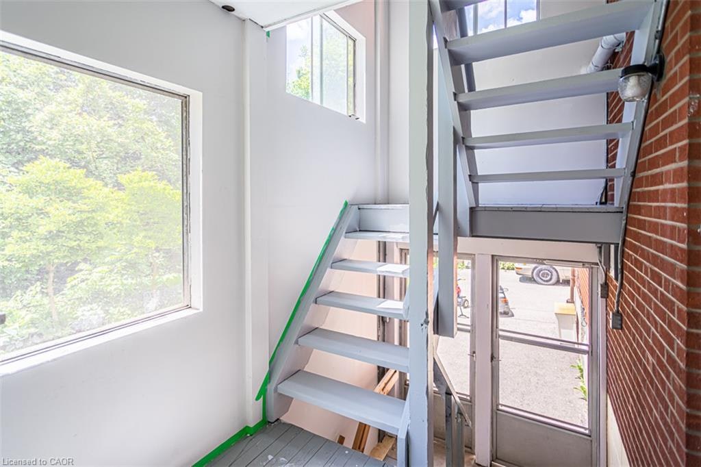 2-718 Ross Street, Burlington, ON, L7S 1S2 - 16