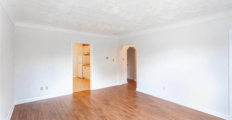 2-718 Ross Street, Burlington, ON, L7S 1S2 - 3