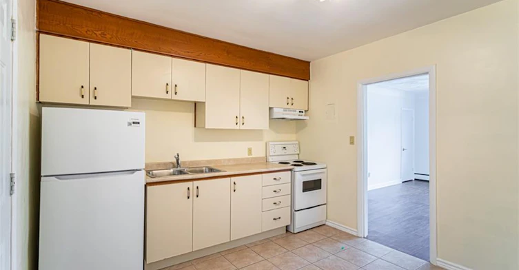 2-718 Ross Street, Burlington, ON, L7S 1S2 - 6